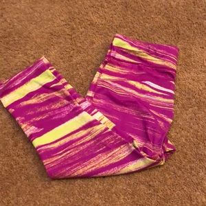 Xersion Capri Leggings